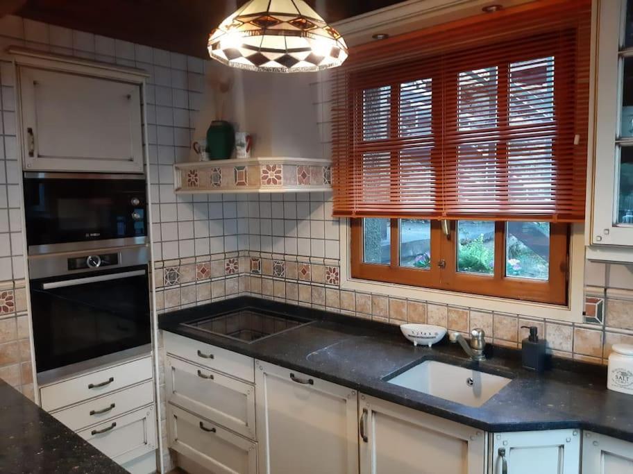 El Balcon Del Garmo Villa Sallent De Gallego Luaran gambar